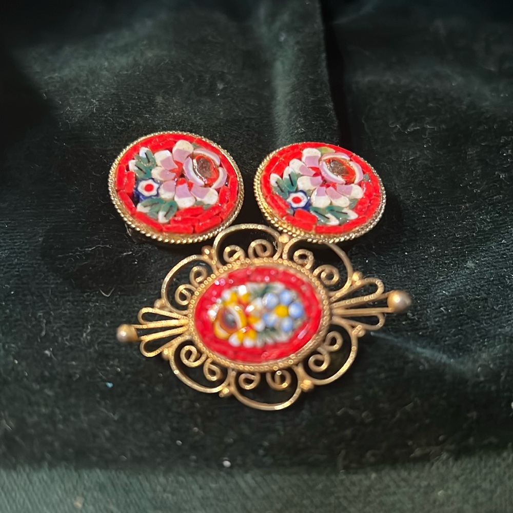 Vintage Avon floral mosaic set